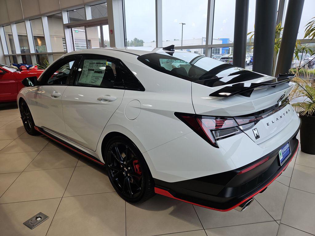 2025 Hyundai Elantra N photo 2