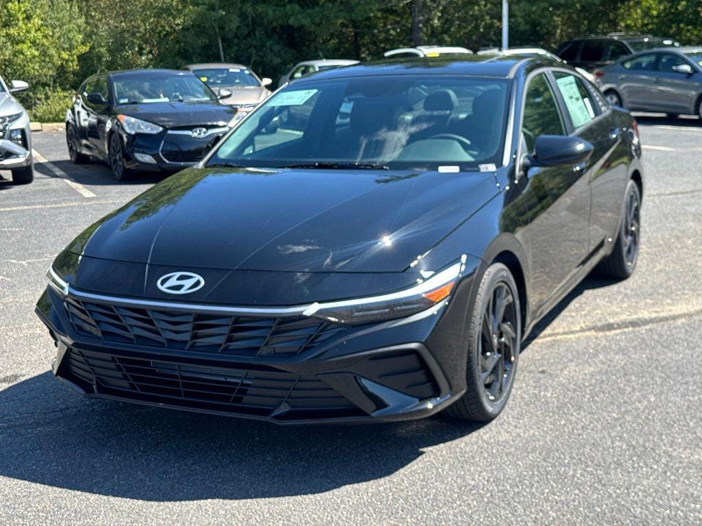 New 2026 Hyundai Elantra SEL Sport Plus Sedan