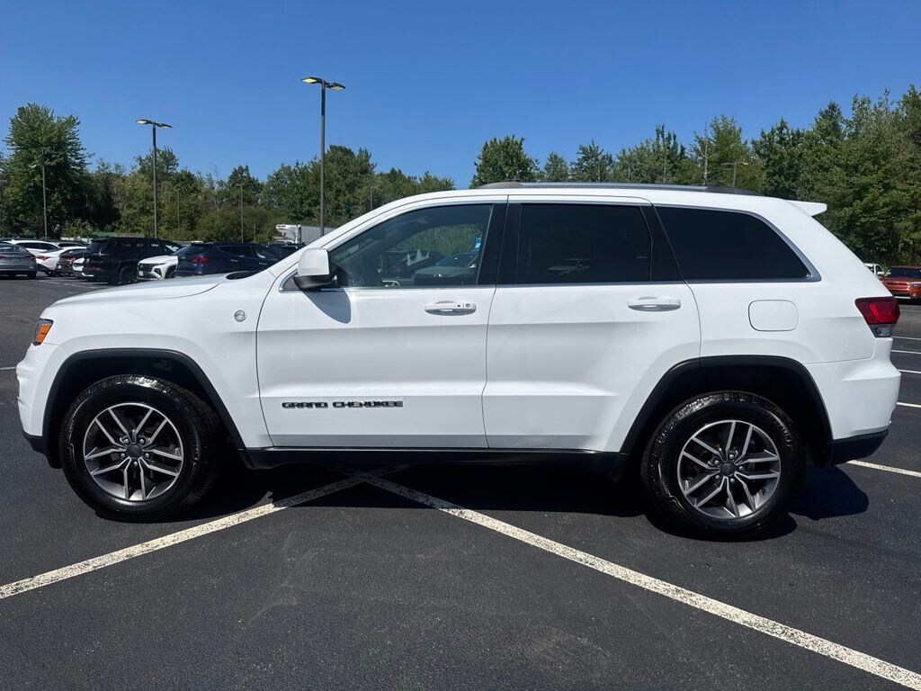 Used 2020 Jeep Grand Cherokee Laredo SUV