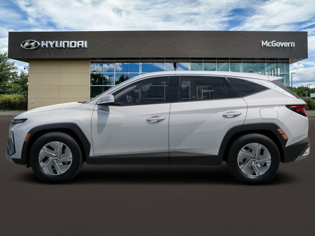 New 2026 Hyundai Tucson Hybrid SE SUV