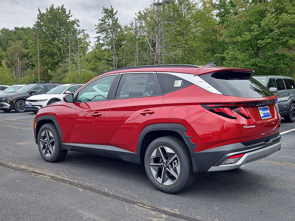 2026 Hyundai Tucson SEL photo 2