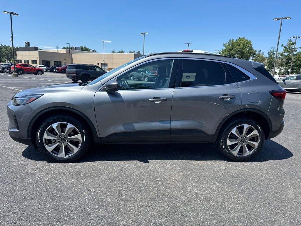 Used 2024 Ford Escape Platinum SUV