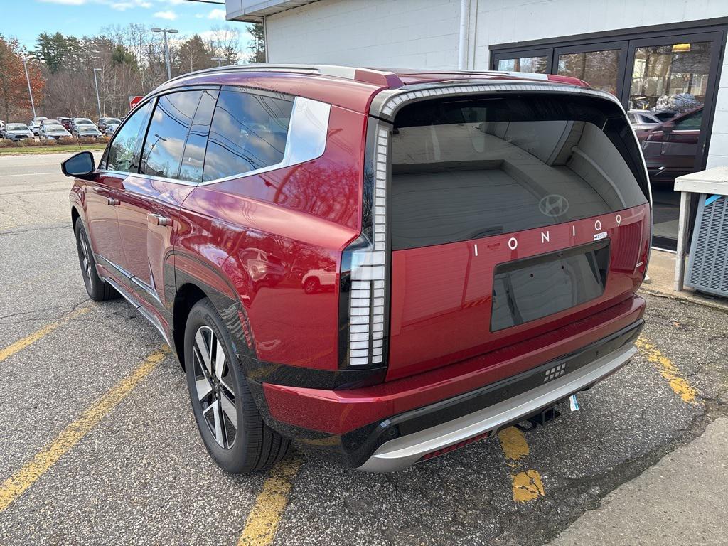 2026 Hyundai Ioniq SEL photo 2