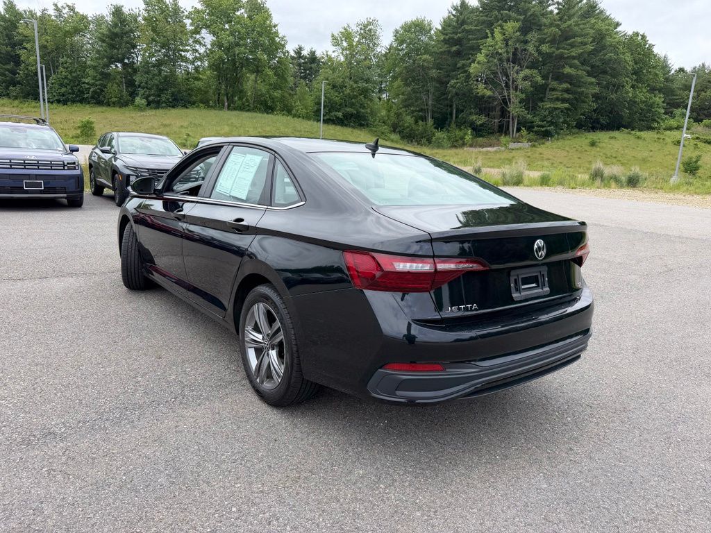 Used 2023 Volkswagen Jetta SE with VIN 3VWEM7BU2PM043052 for sale in Bow, NH