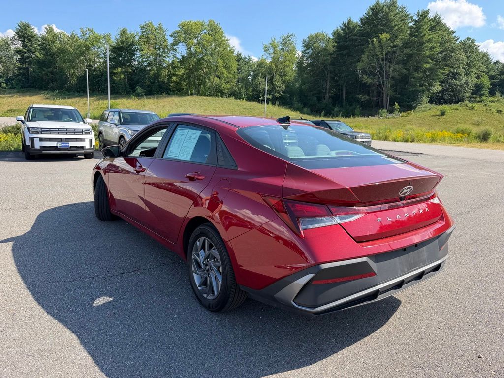 Used 2024 Hyundai Elantra SEL with VIN KMHLM4DG0RU848431 for sale in Bow, NH