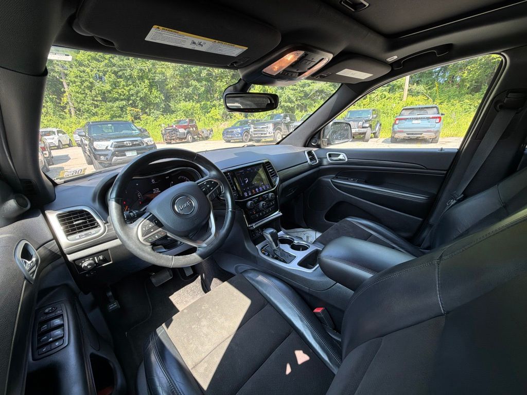 2019 Jeep Grand Cherokee Altitude - Photo 9