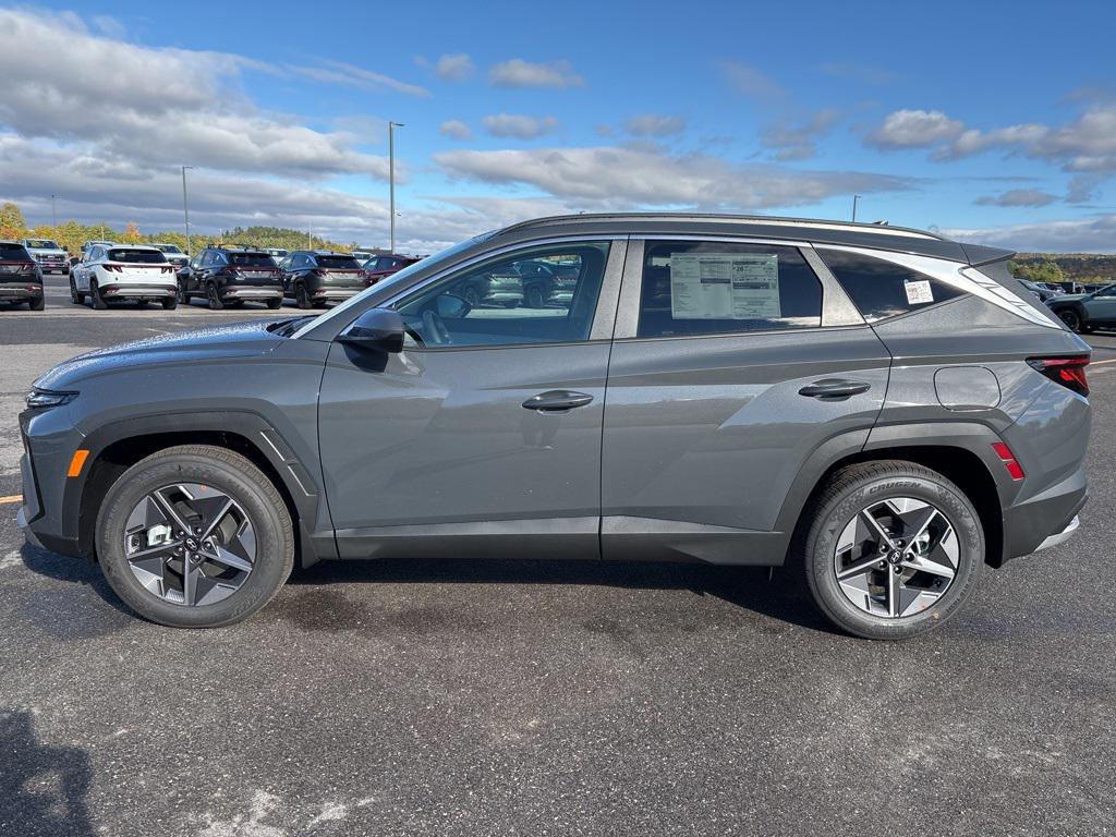2026 Hyundai Tucson SEL photo 2