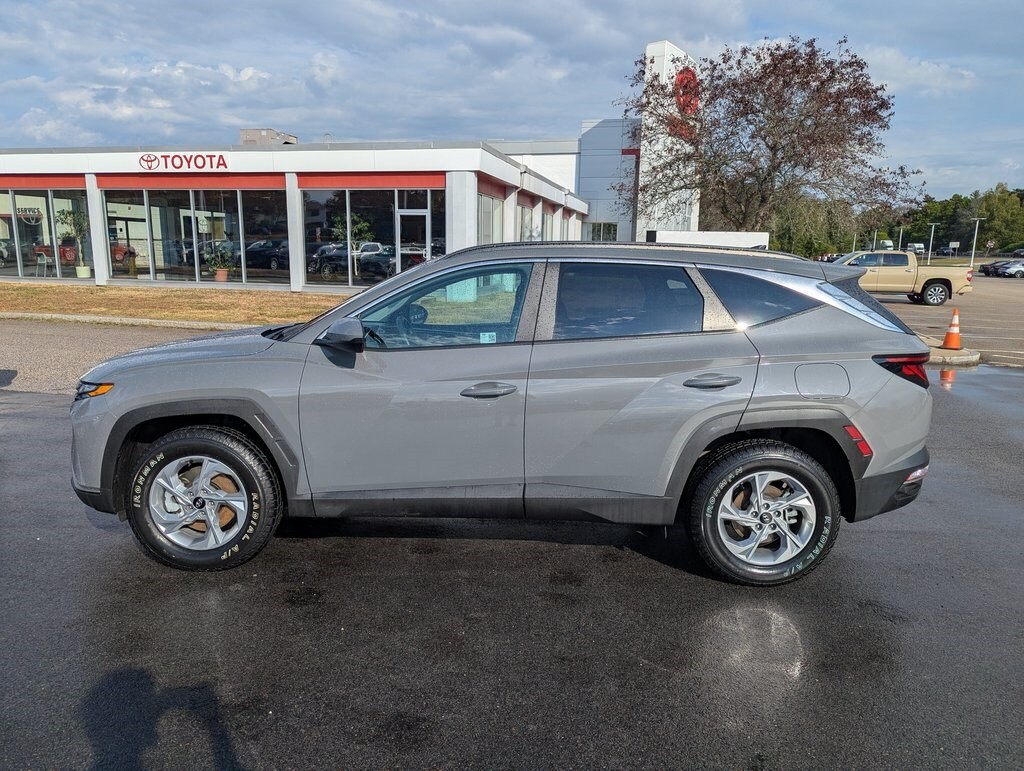 2024 Hyundai Tucson SEL photo 2