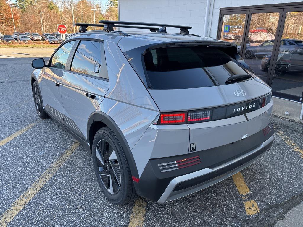 2025 Hyundai Ioniq 5 SEL photo 2