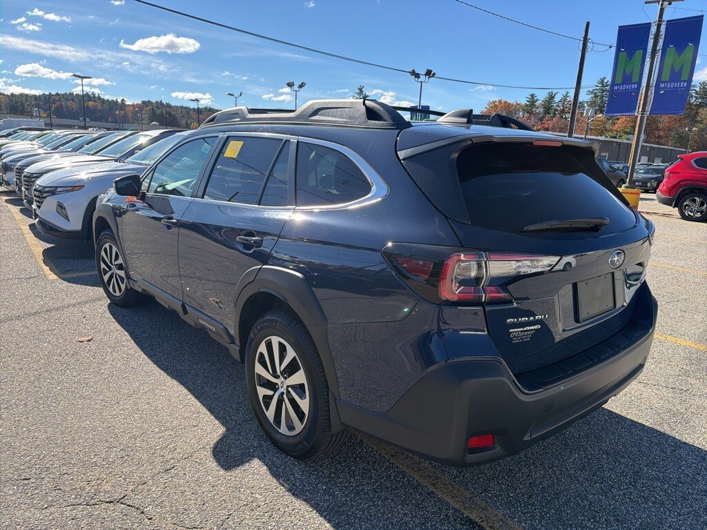Used 2024 Subaru Outback Premium SUV