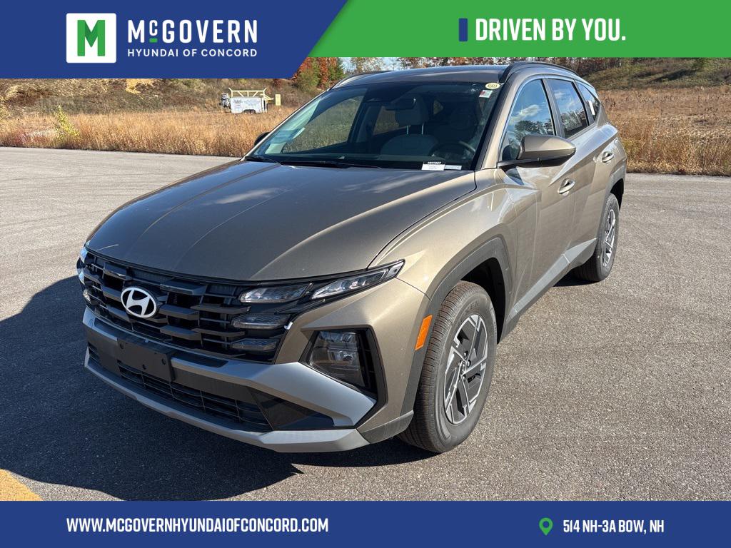 2025 Hyundai Tucson Hybrid SUV 