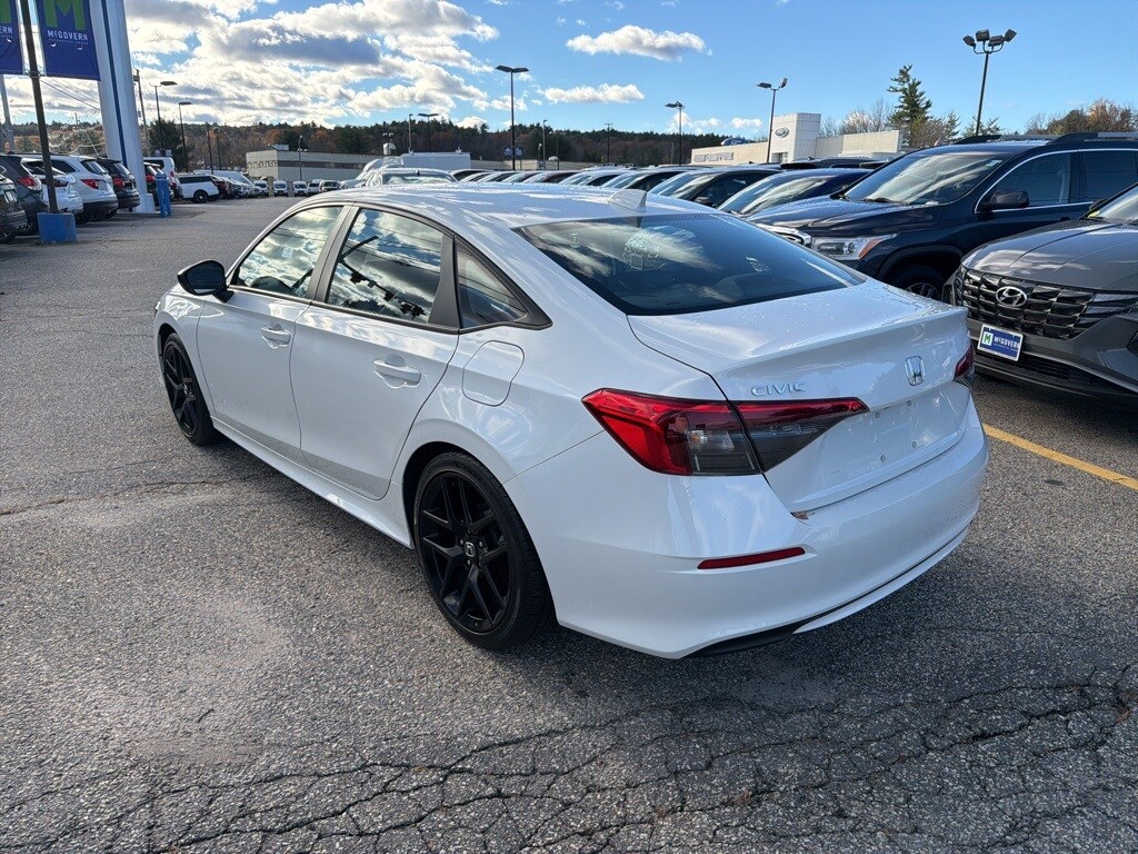 2022 Honda Civic Sport photo 2