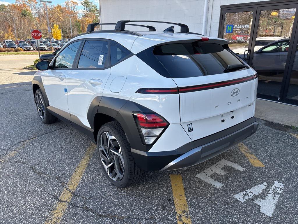 2026 Hyundai Kona SEL photo 2