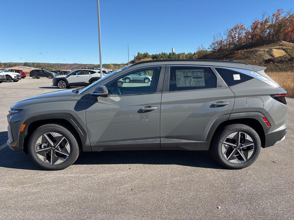 2025 Hyundai Tucson SEL Convenience photo 2