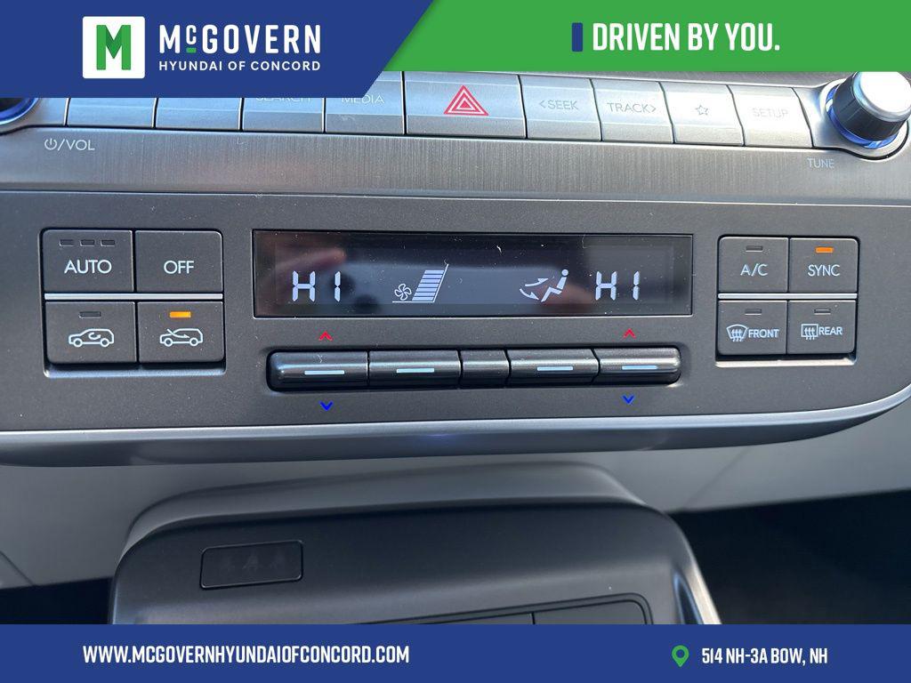 2026 Hyundai Kona Limited - Photo 18