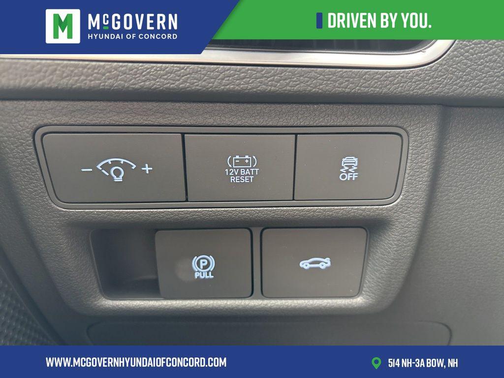2025 Hyundai Sonata Hybrid SEL - Photo 11