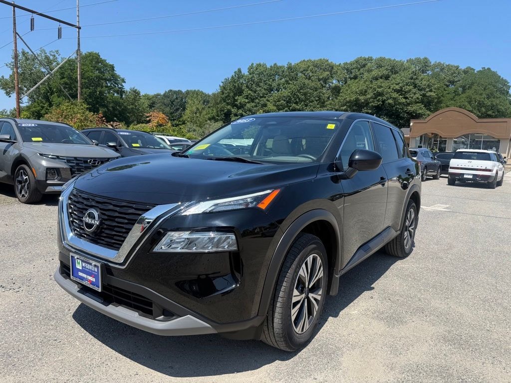 Used 2023 Nissan Rogue SV SUV
