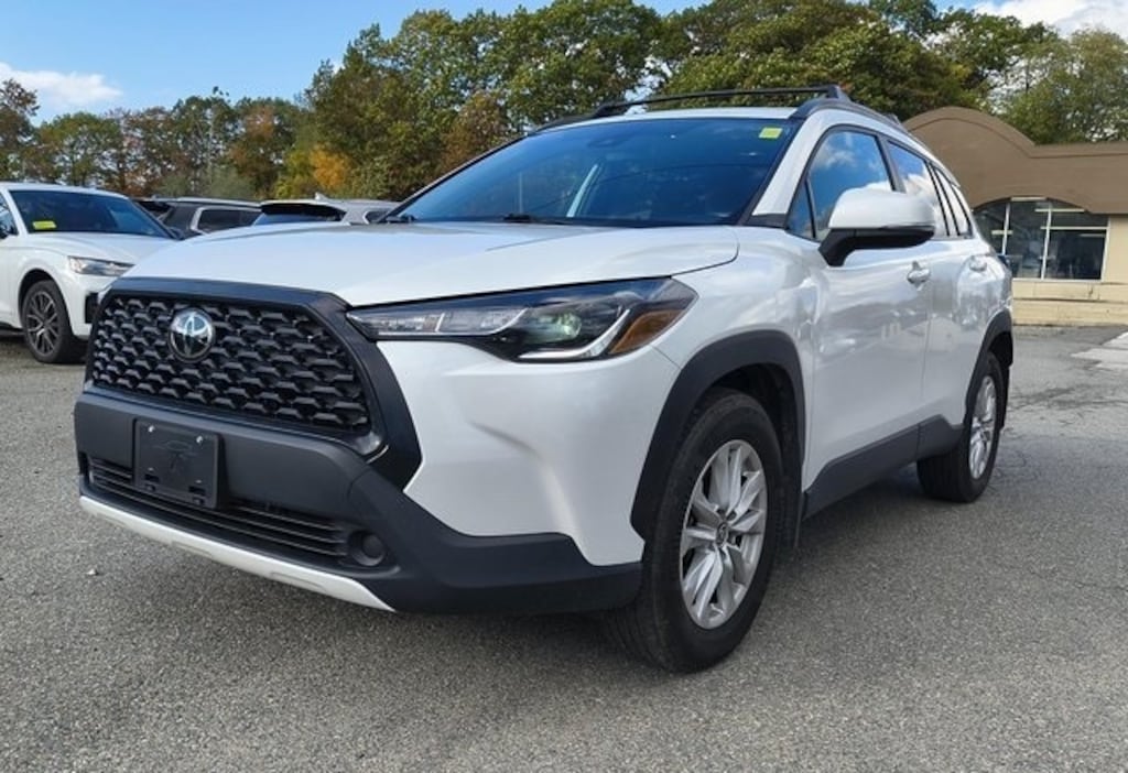 Used 2022 Toyota Corolla Cross LE SUV