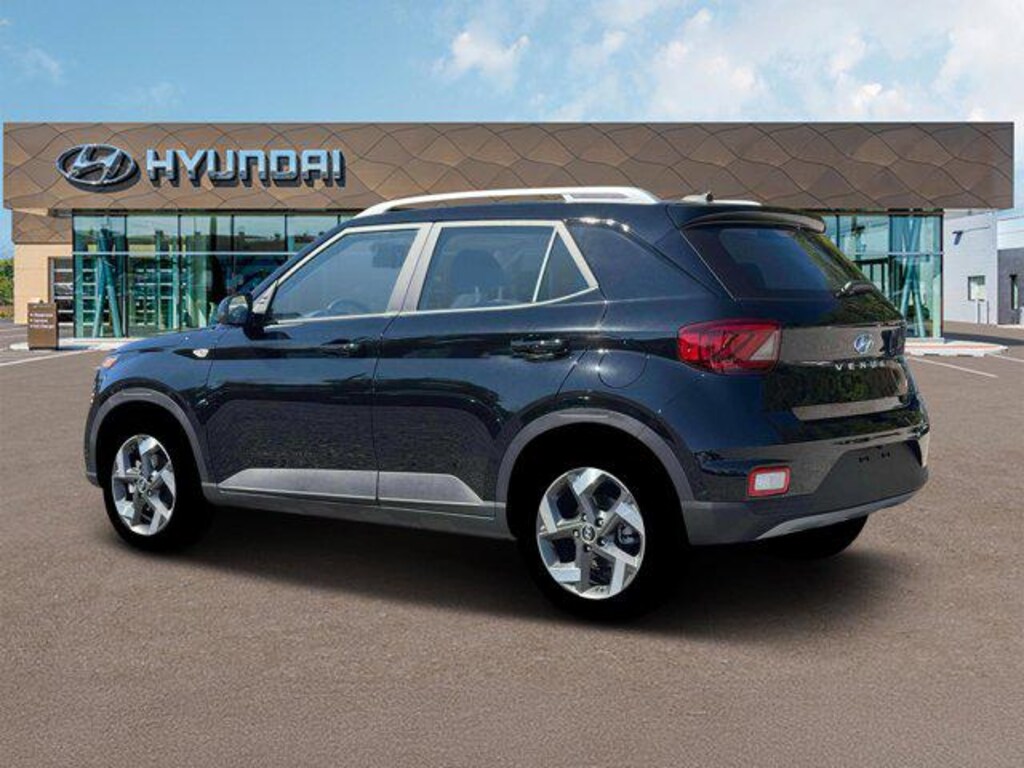 New 2026 Hyundai Venue SEL SUV