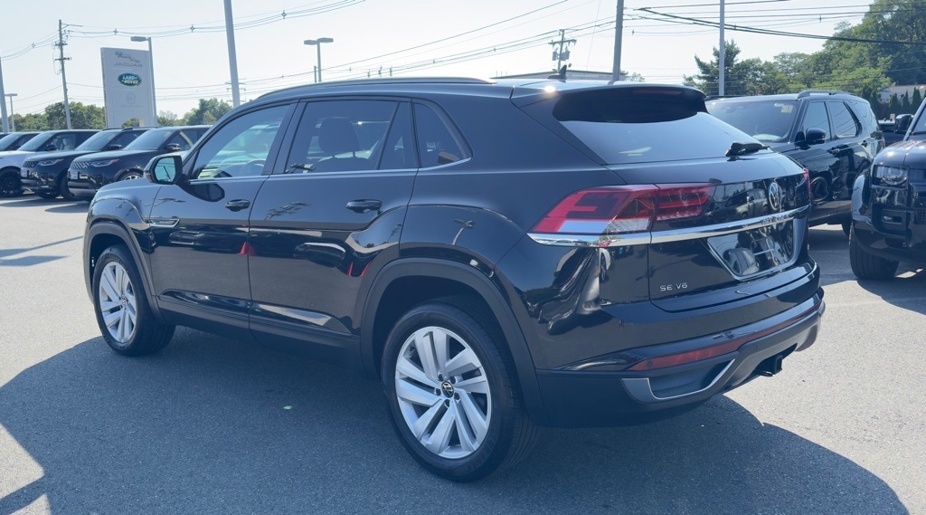 Used 2022 Volkswagen Atlas Cross Sport 3.6L V6 SE w/Technology SUV