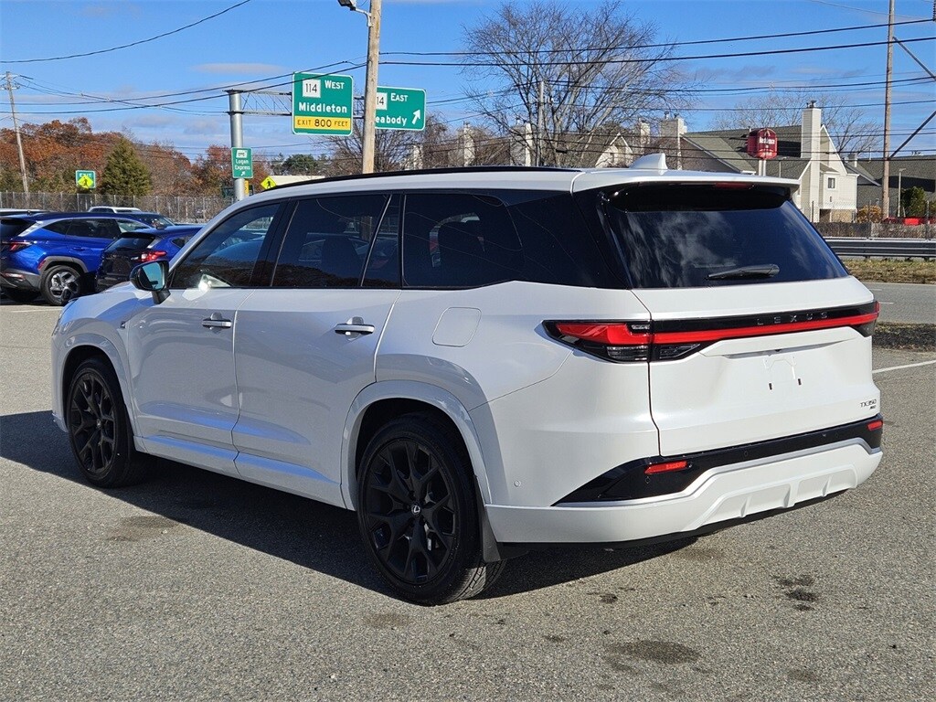 2025 Lexus TX 350 F SPORT photo 3