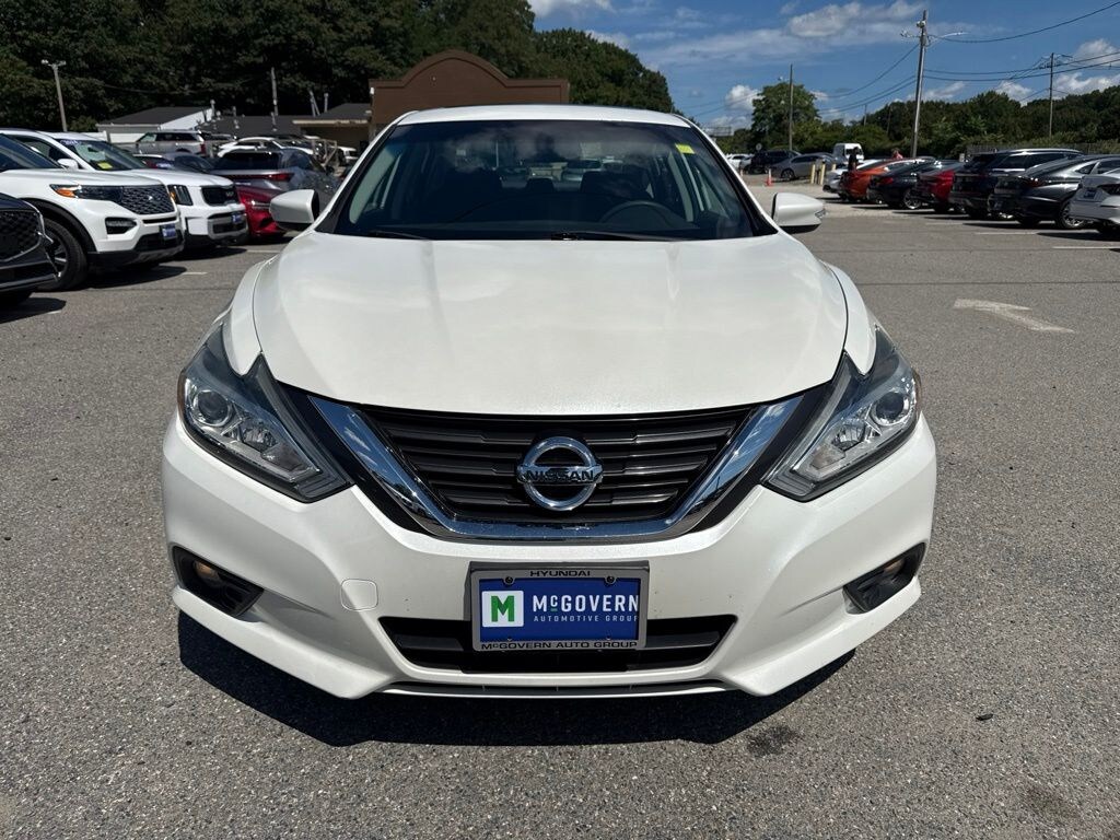 Used 2017 Nissan Altima 2.5 SV Sedan