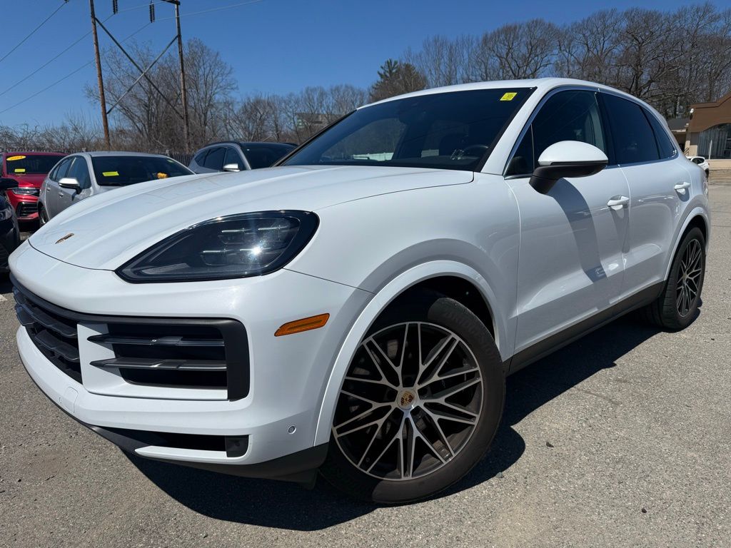 2024 Porsche Cayenne Base