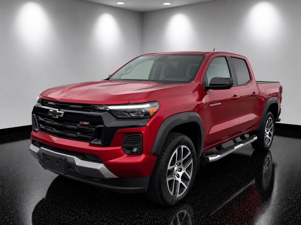 Used 2024 Chevrolet Colorado Z71 Truck Crew Cab