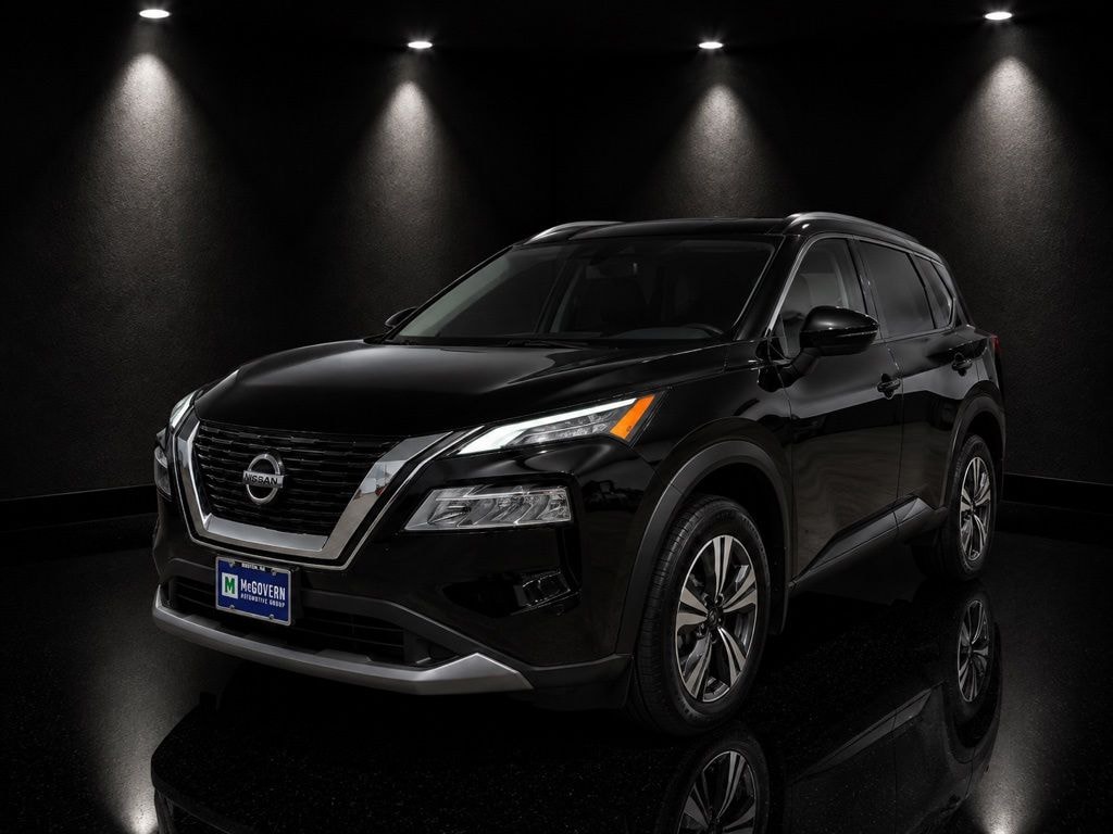 Used 2023 Nissan Rogue SV SUV