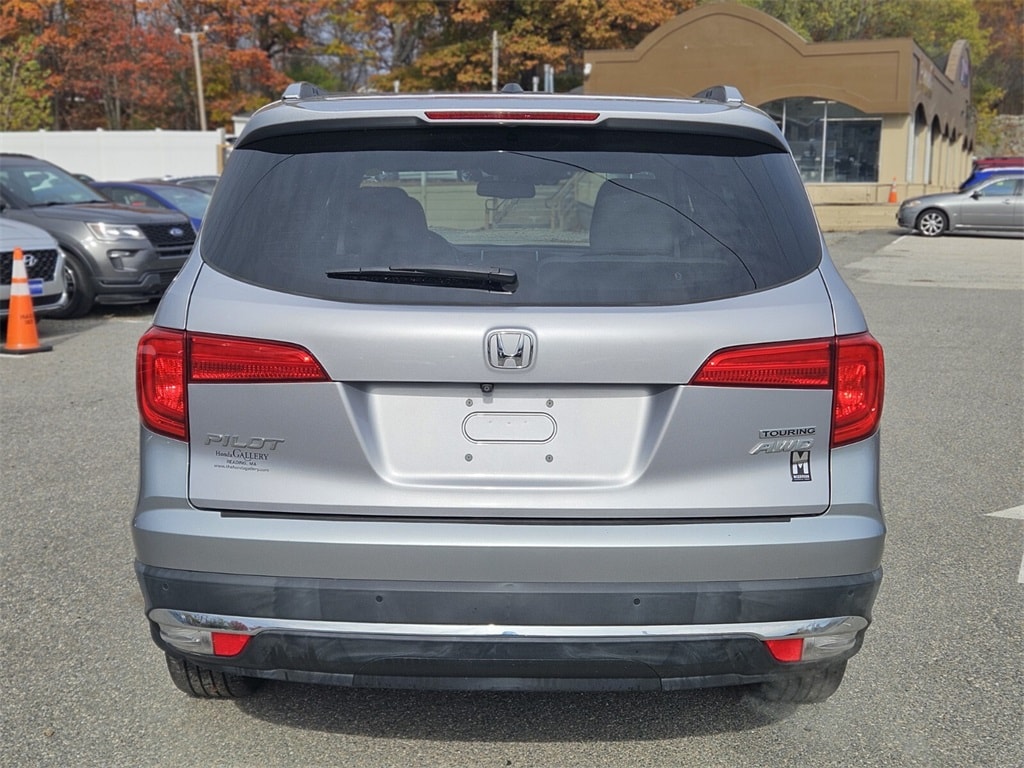 Certified 2018 Honda Pilot Touring AWD SUV
