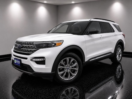 2023 Ford Explorer XLT SUV