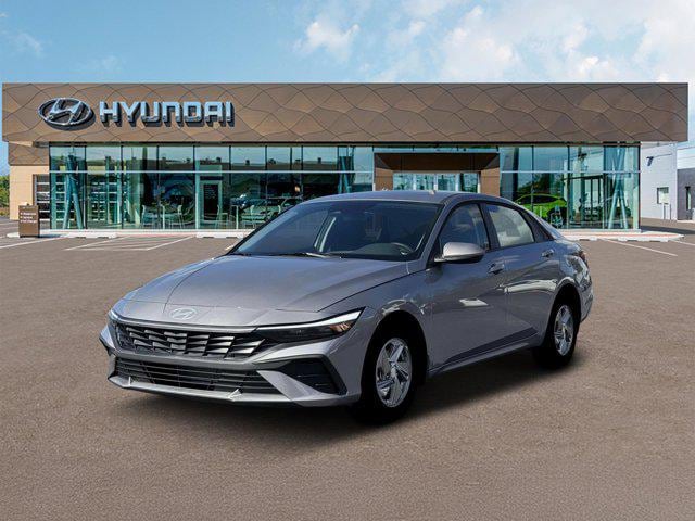 2026 Hyundai Elantra SE's photo