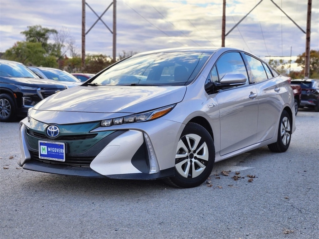 Certified 2018 Toyota Prius Prime Hatchback