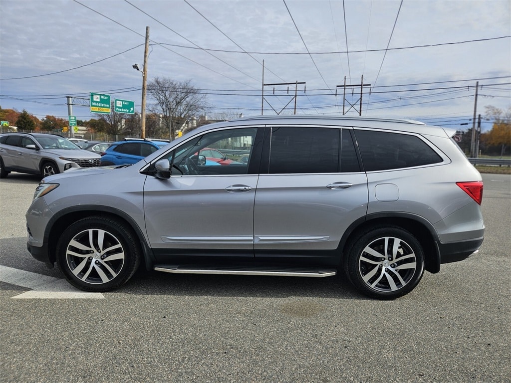 Certified 2018 Honda Pilot Touring AWD SUV