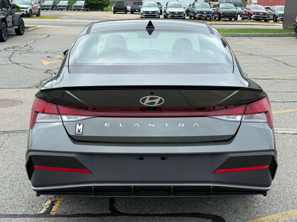 New 2026 Hyundai Elantra SEL Sport Sedan