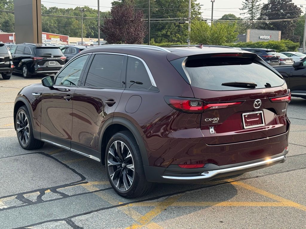 2024 Mazda CX-90 Plug-in Hybrid Premium Plus photo 3