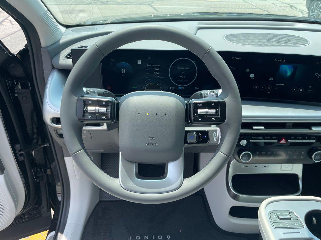 2026 Hyundai IONIQ 9 SEL - Photo 11
