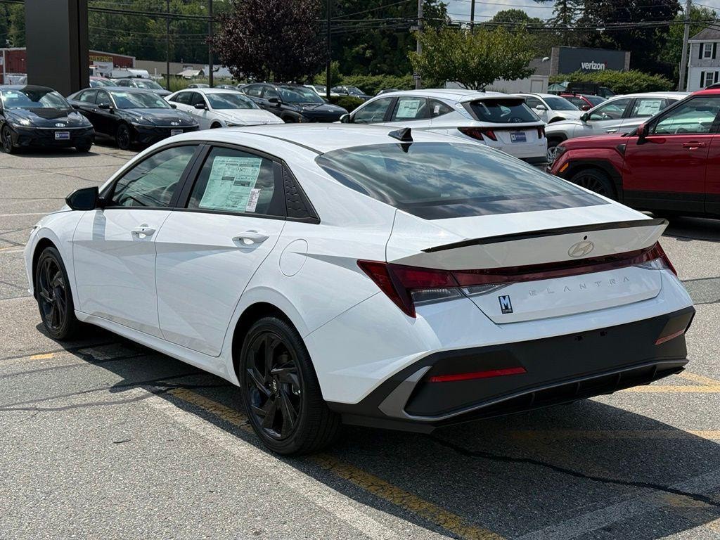 New 2026 Hyundai Elantra SEL Sport Sedan
