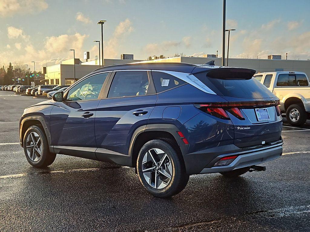 2025 Hyundai Tucson SEL photo 2