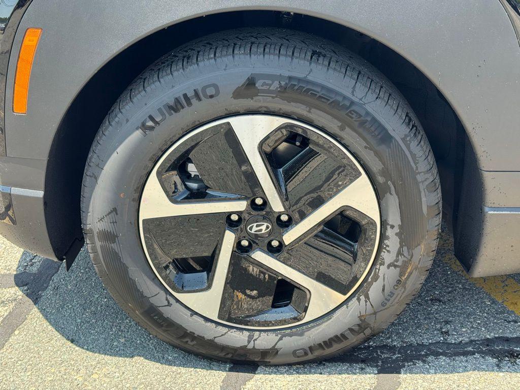2026 Hyundai IONIQ 9 SE - Photo 9