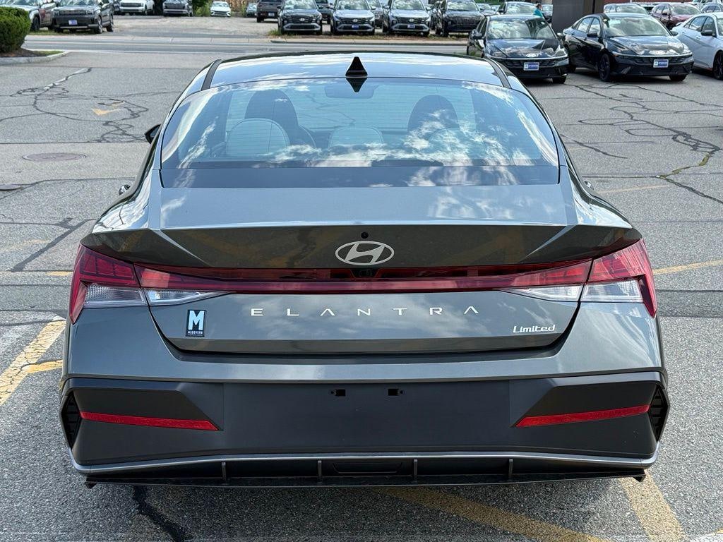 New 2026 Hyundai Elantra Limited Sedan