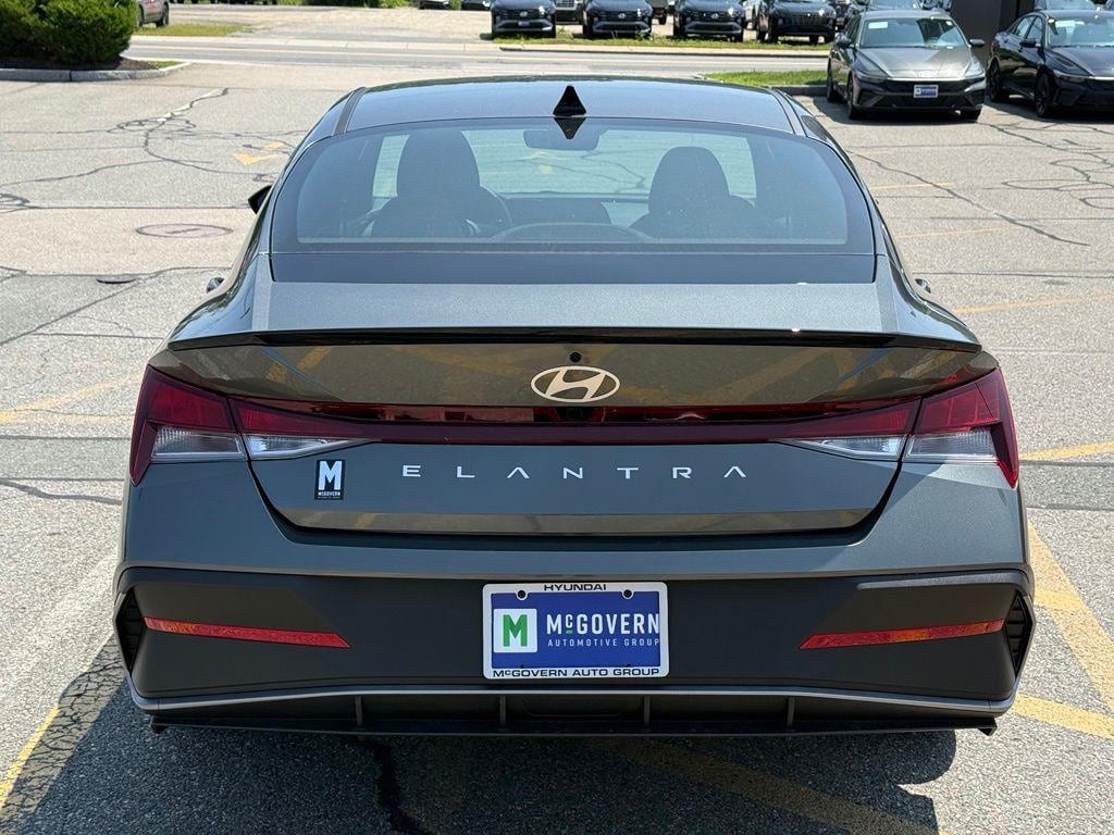New 2026 Hyundai Elantra SEL Sport Sedan