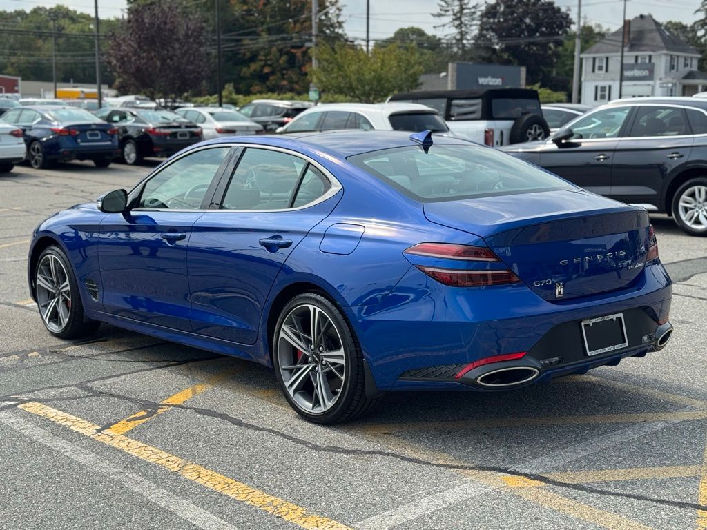 2024 Genesis G70 3.3T Sport Advanced photo 3