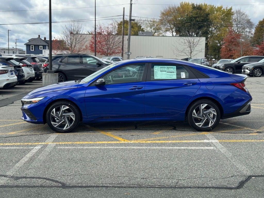 New 2025 Hyundai Elantra SEL Sport Sedan