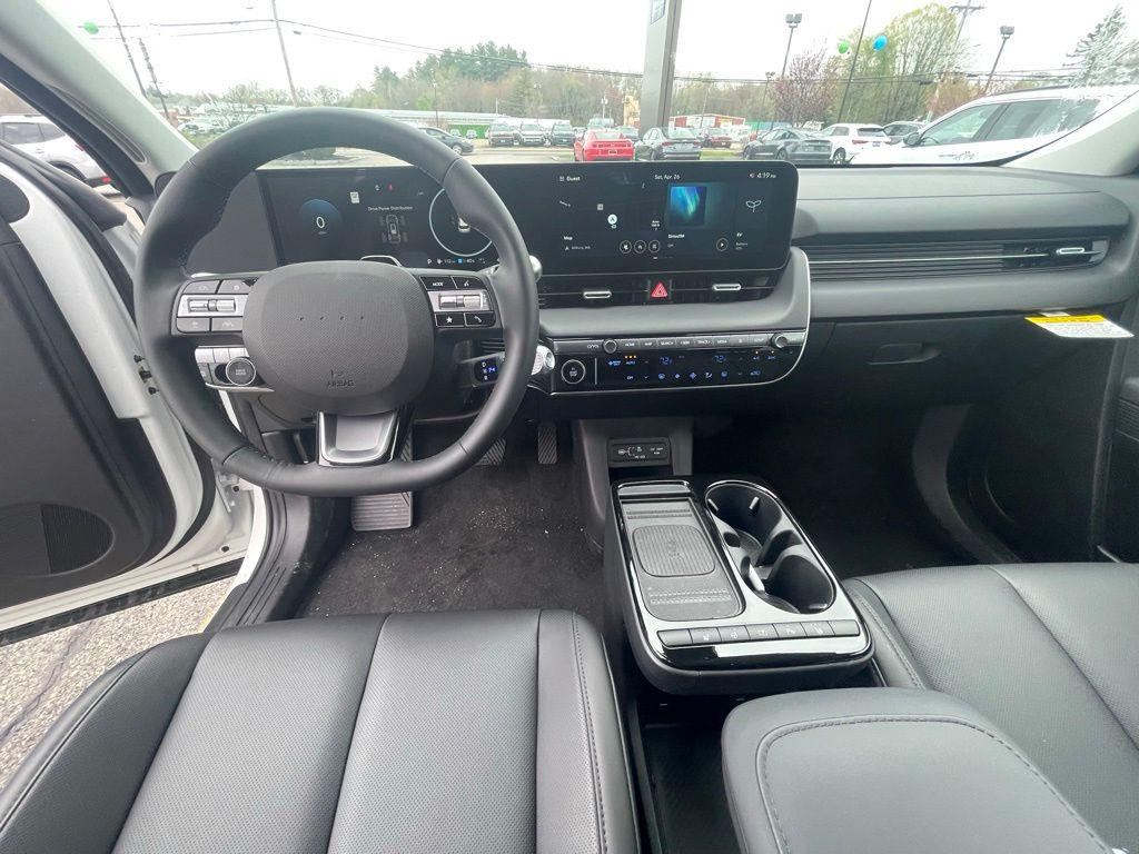 2025 Hyundai IONIQ 5 SEL - Photo 12
