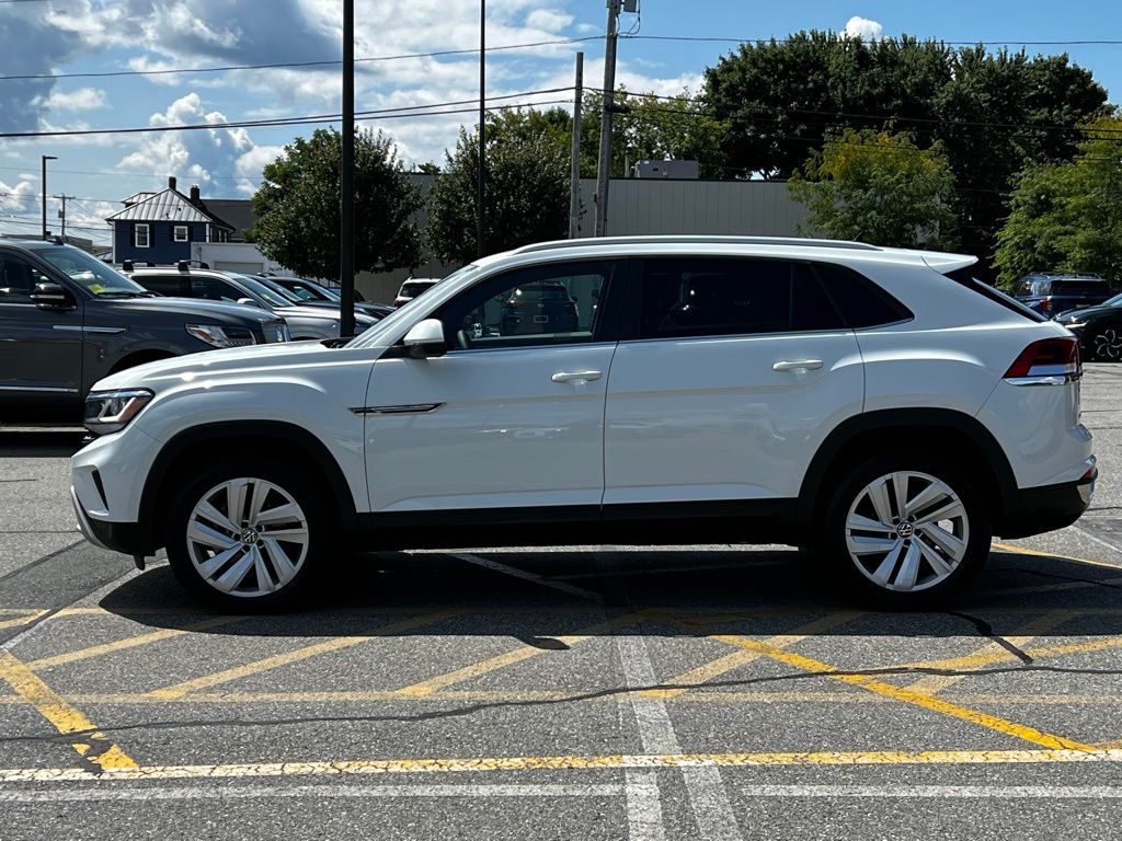 Used 2021 Volkswagen Atlas Cross Sport SE w/Tech with VIN 1V2HE2CA3MC214200 for sale in Milford, MA