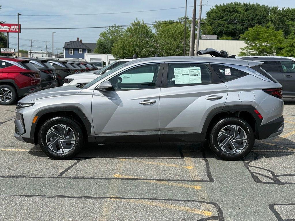 New 2026 Hyundai Tucson Hybrid Blue SUV