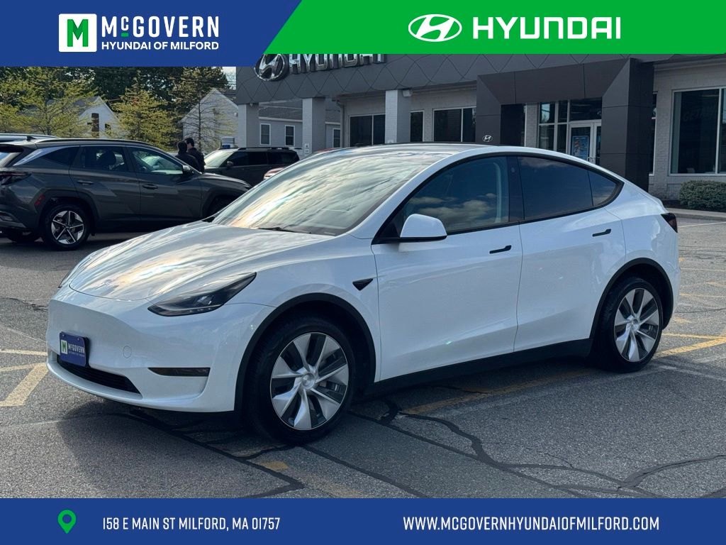 2023 Tesla Model Y Long Range Dual Motor All-Wheel Drive's photo