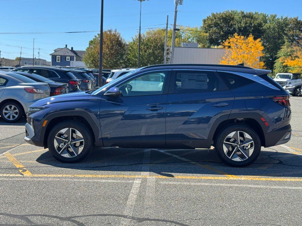 2025 Hyundai Tucson SEL photo 2