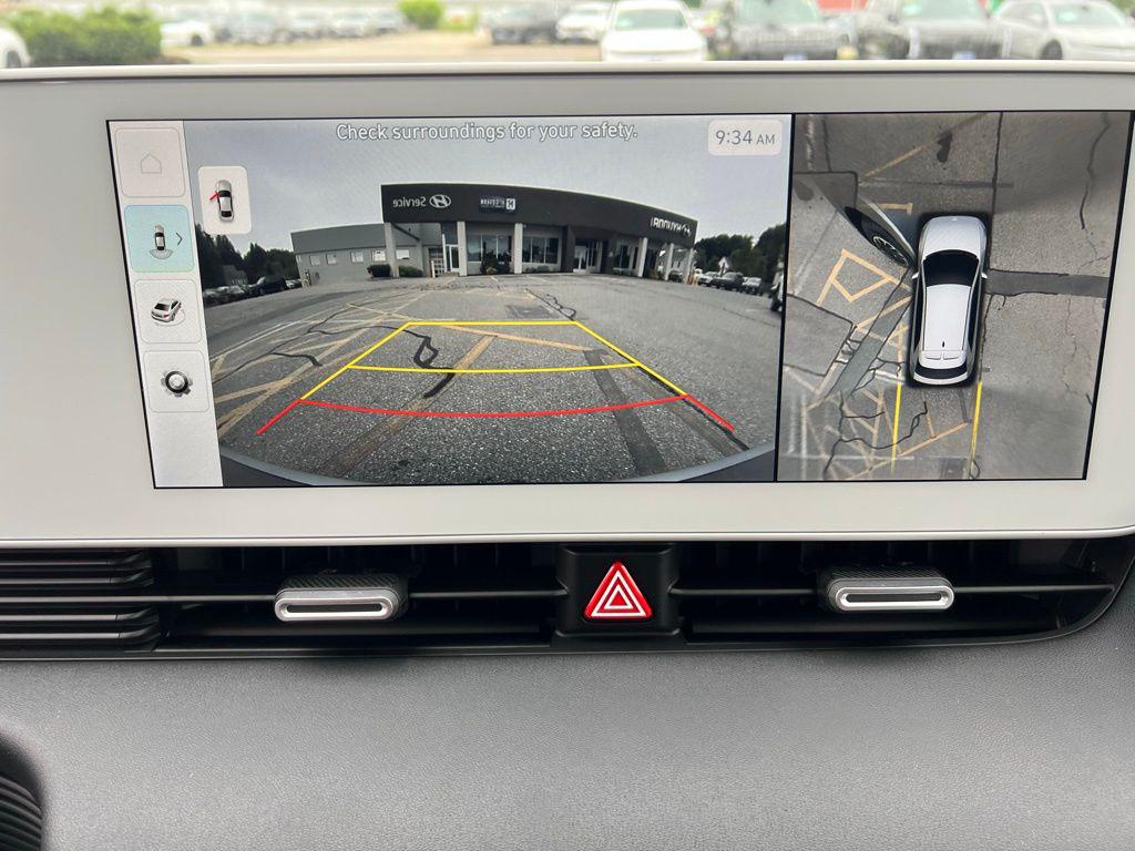 2024 Hyundai IONIQ 5 Limited - Photo 25